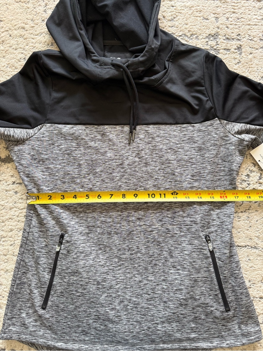 NWT-GIII 4Her by Carl Banks Women's Black and Gray Pullover Hoodie Slouch Neck M - Picture 7 of 13
